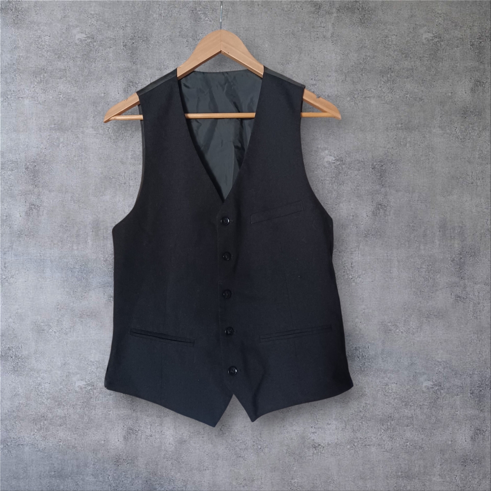 Black H&M Button Up Slim Fit Vest. Size 38R.